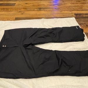 Women’s Columbia snow pants. Size: 3x New